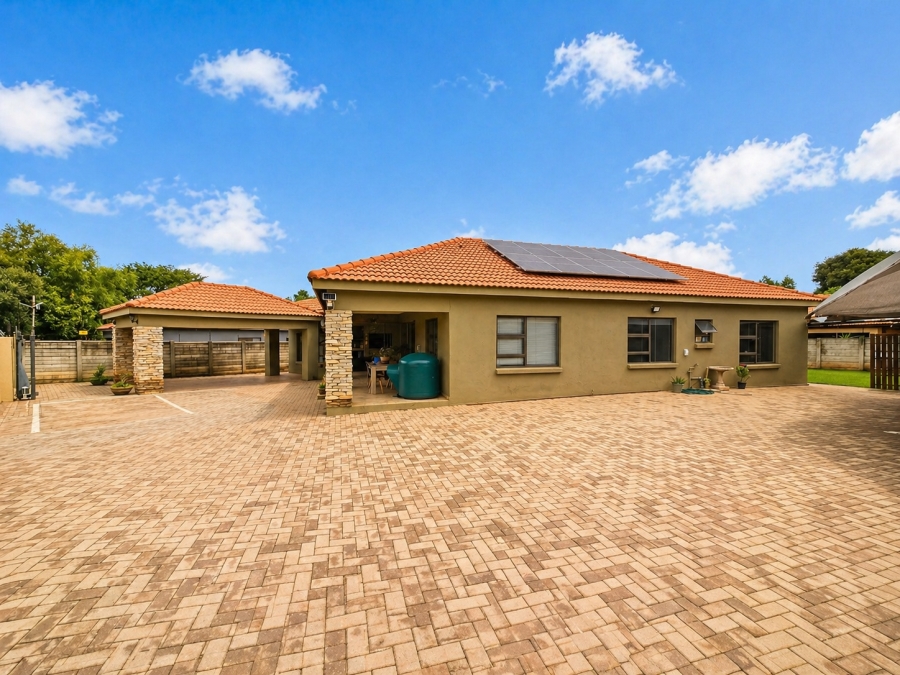 3 Bedroom Property for Sale in Schoemansville North West